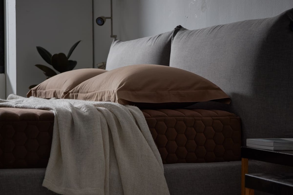 Lotus RoyceII 5ft x 6.5ft Latex Foam Mattress 9" SB Furniture